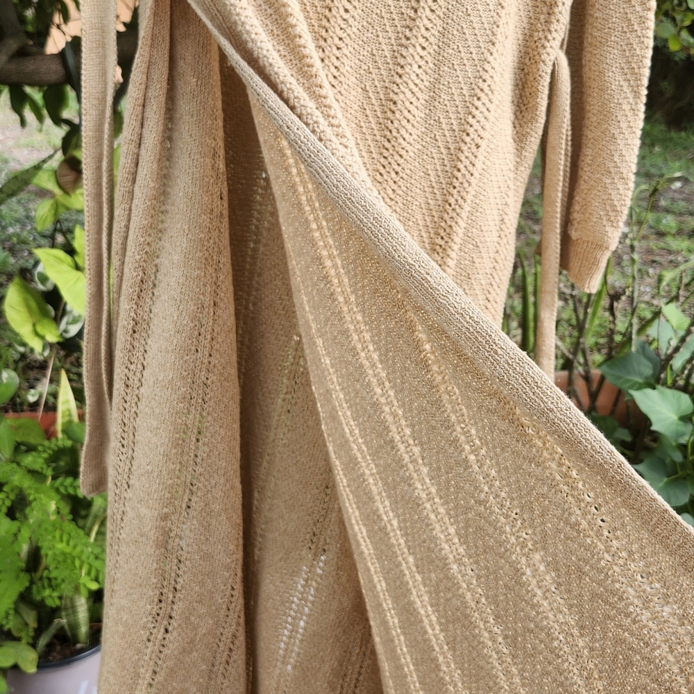 Boohoo Plus Textured Tan Sweater - Picture 16 of 16